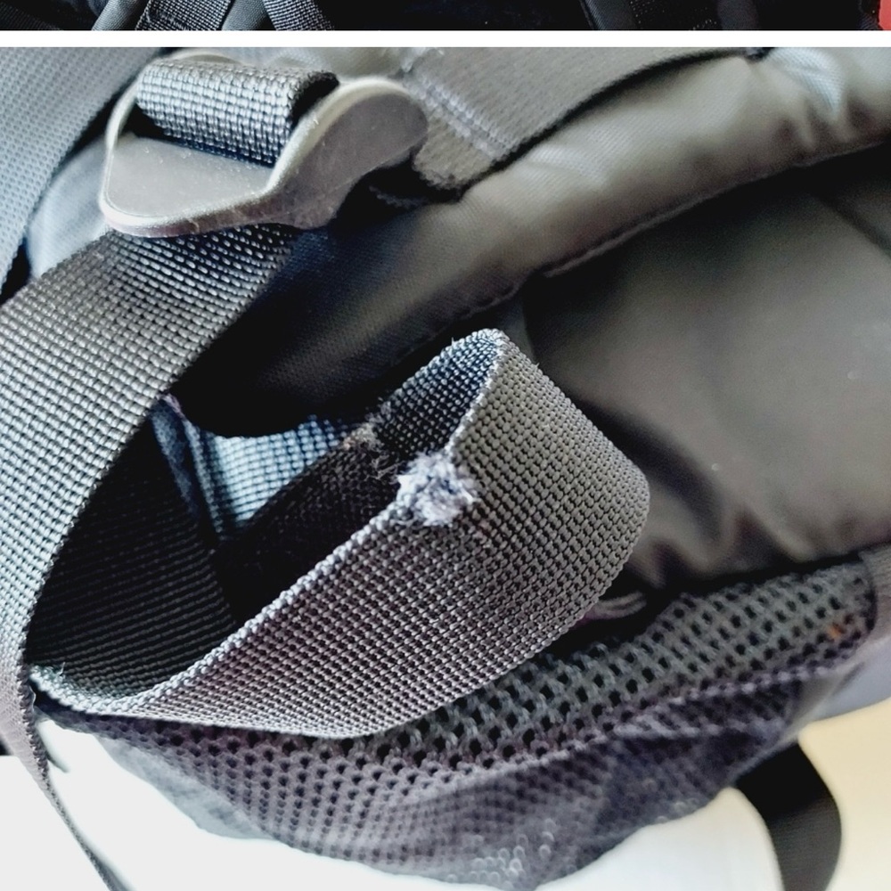 Excellent condition! >>>
THE NORTH FACE- Backpack - Picture 12 of 13